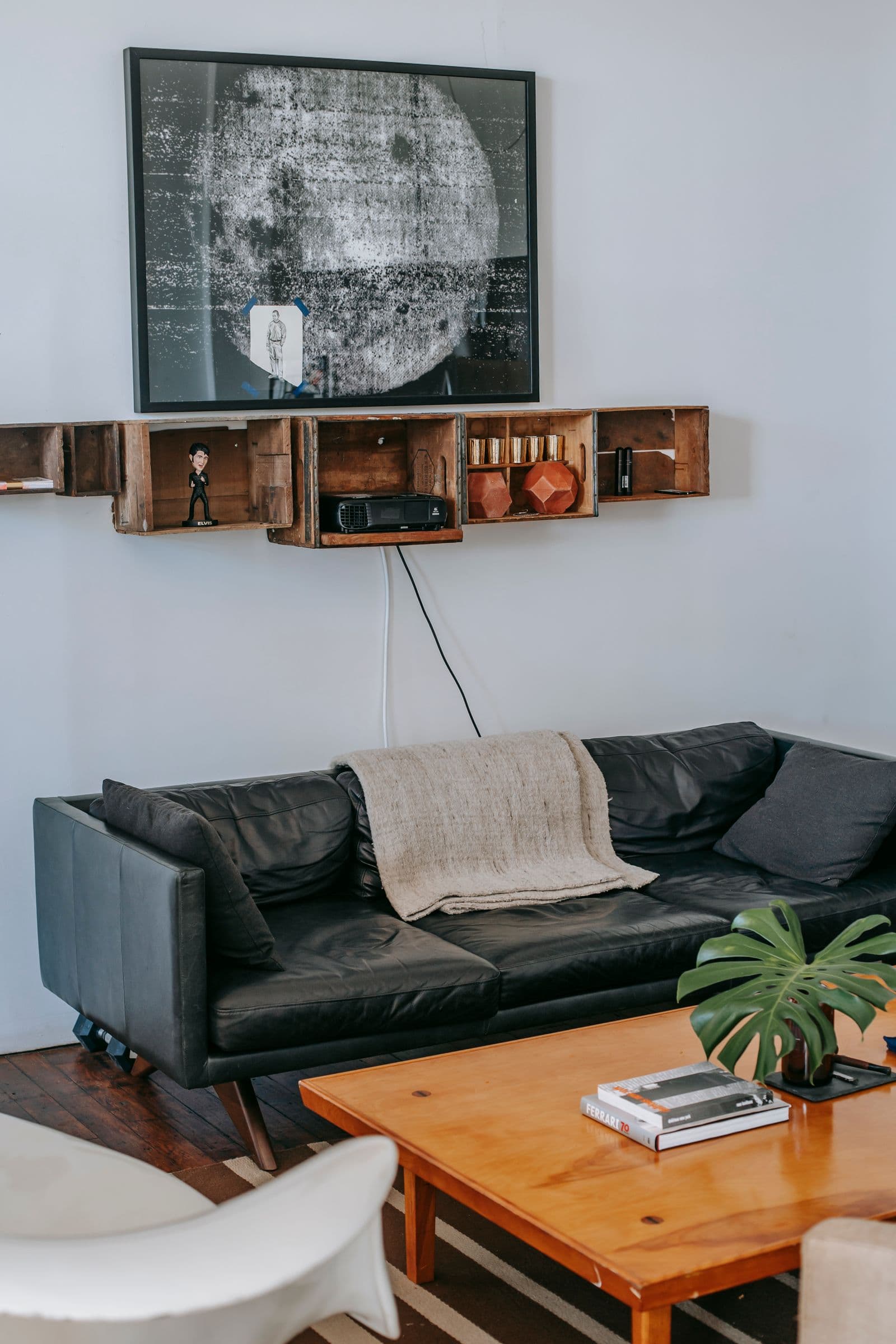LIVING AREA — DAYLIGHT